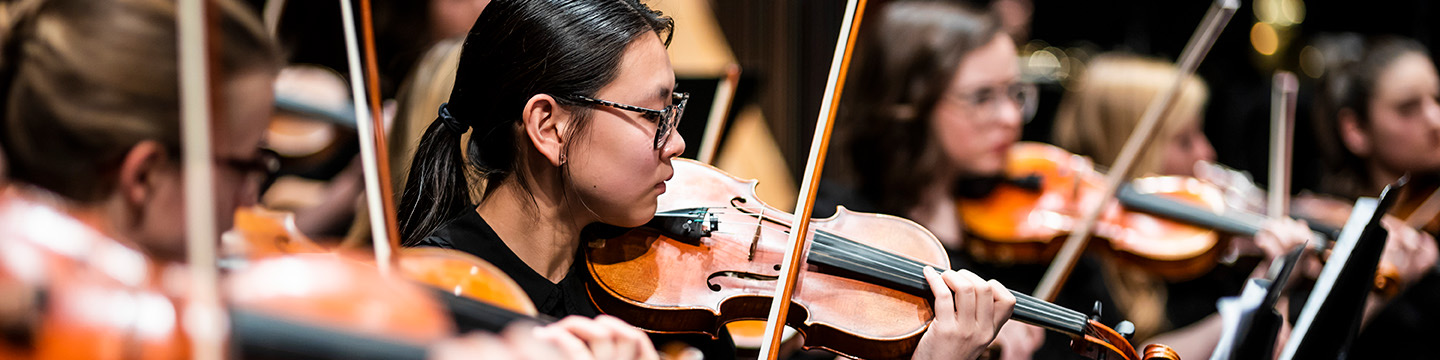 violinists